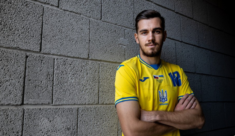 Věřím v naši zemi, zachováme si nezávislost, říká ukrajinský fotbalista ve službách Slavie Taras Kačaraba
