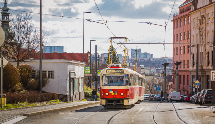 FOTOGRAF ODVEDLE SEDLECKA