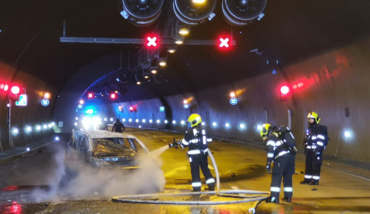 1647085278775-241-fnpnt1rxsaa-wgu