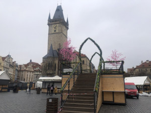 Velikonoční trhy na Staroměstském náměstí začnou v sobotu. S méně stánky a bez pódia