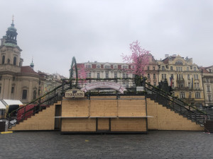Velikonoční trhy na Staroměstském náměstí začnou v sobotu. S méně stánky a bez pódia