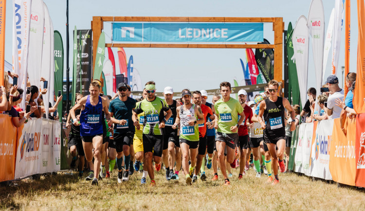 Nová sezóna Běhej lesy je za bukem a přináší hromadu novinek