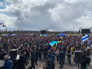 VIDEO: Na Letné proběhla akce Společně pro Ukrajinu. Účast nebyla vysoká