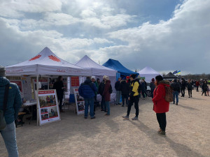 VIDEO: Na Letné probíhá akce Společně pro Ukrajinu. Účast není vysoká