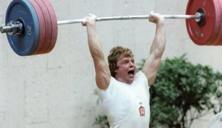 Hvězda Praha, olympijské zlato i neúspěch v Dělnické straně. Ota Zaremba slaví 65 let