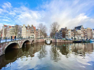 Muže podezřelého z vraždy na Chodově zadrželi v Amsterdamu
