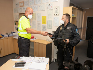 Zemřel policejní pes Merlin, který zachránil muže před sebevraždou