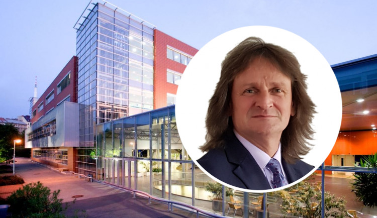 Ševčík argumentuje jako Kreml, říká student. Jsou to lži, reaguje děkan