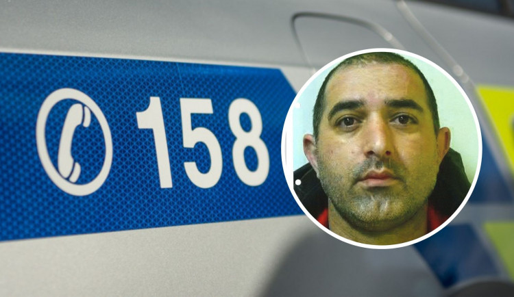 Muž byl na návštěvě u svých známých. Po pár skleničkách napadl hostitele nožem a boxerem