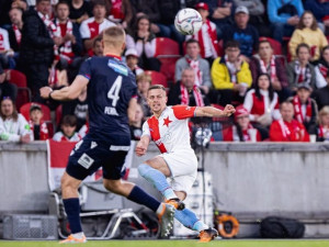 Infarktový závěr šlágru mezi Slavií a Plzní přinesl dva góly z penalt. Slavia zůstává druhá