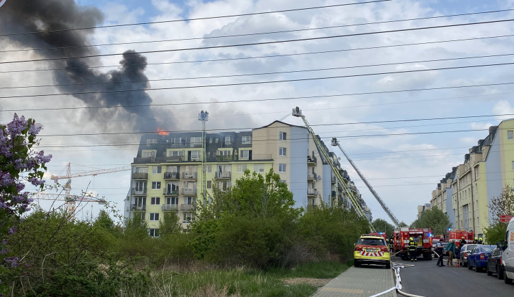 Požár v ulici Divišovská