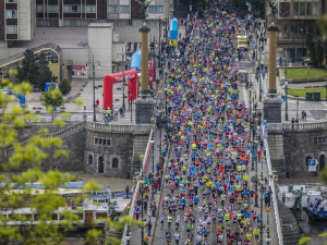 Maraton omezí v Praze dopravu, bude lepší jet metrem