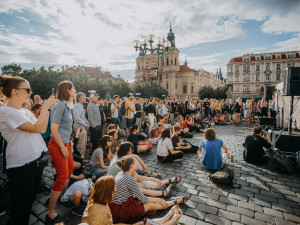 Blíží se festival Praha žije hudbou. Představí se Langerová, Dusilová nebo Mucha