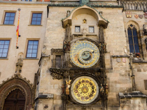 Na podobu pražského orloje po rekonstrukci přišla stížnost. Bude ji řešit ministerstvo kultury