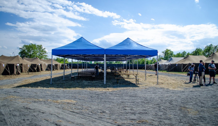 Městečko leží v areálu České pošty.