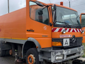 VIDEO: Kupte si tramvaje nebo stroj na čištění silnic. Dopravní podnik prodává majetek