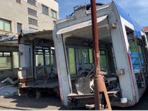 VIDEO: Kupte si tramvaje nebo stroj na čištění silnic. Dopravní podnik prodává majetek