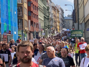 VIDEO: Tisíce zemědělců demonstrovaly v Praze za rovné podmínky v podnikání