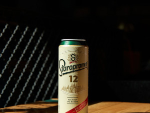 Favoritem mezi ležáky jsou dvanáctky. Staropramen uvedl novinku s plnější chutí