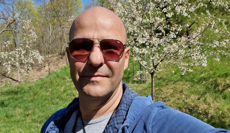 Zastupitelé odvolali obviněného Hlubučka i z funkce starosty pražských Lysolají