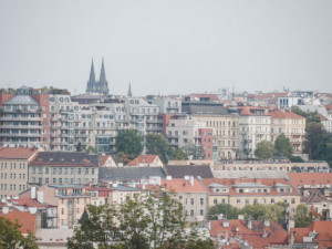 V Praze je jen 30 tisíc obecních bytů. Město chce stavět nové