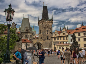 V Praze obyvatelé přibývají zvláště díky přistěhovalcům ze zahraničí