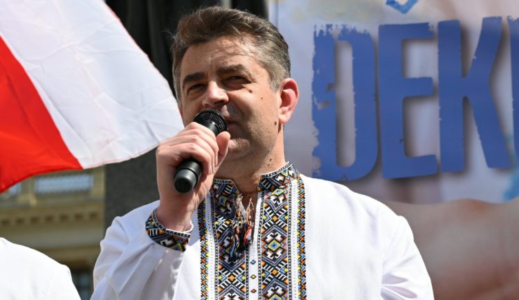 Ukrajinský velvyslanec Jevhen Perebyjnis v Praze skončí asi během srpna. Vrátí se do Kyjeva