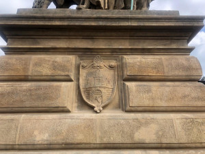 Sochy Mužů s býky u Pražské tržnice jsou opraveny. Bylo to za pět minut dvanáct, říká restaurátor