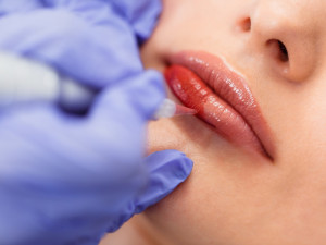 Permanentní make-up vám zvedne sebevědomí