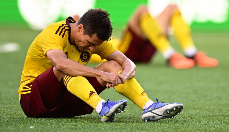 Fotbalisté Sparty v Evropě končí. Slavia si zajistila postup díky rekordní výhře