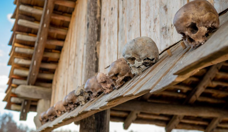 Kam o prázdninách s dětmi na výlet? Do Země Keltů nebo na minihrad