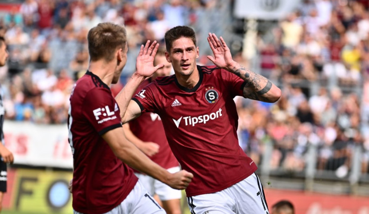 Pražská Sparta získala první ligové body. V Českých Budějovicích vyhrála 2:0
