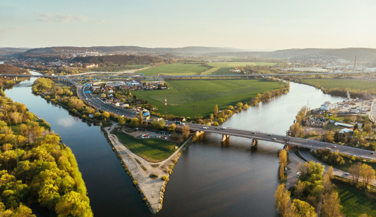Praha chce u soutoku Berounky a Vltavy postavit park. Bude desetkrát větší než Stromovka
