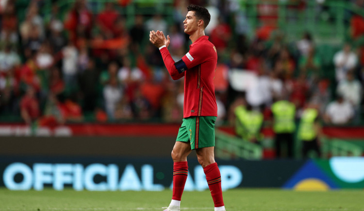 Do Prahy míří fotbalisté Portugalska v čele s Ronaldem, zbývají poslední lístky