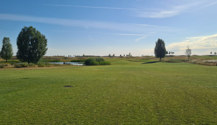 Natland ke Zbraslavi přidává pod značku Prague City Golf i Vinoř