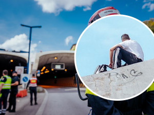VIDEO: Muž seděl na portálu Strahovského tunelu. Musel se kvůli němu zastavit provoz