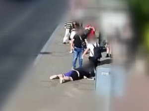 VIDEO: Recidivista brutálně napadl chlapce. Chtěl mu ukrást batoh