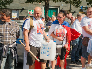 FOTOGALERIE: Na demonstraci proti vládě přišlo na 70 tisíc lidí