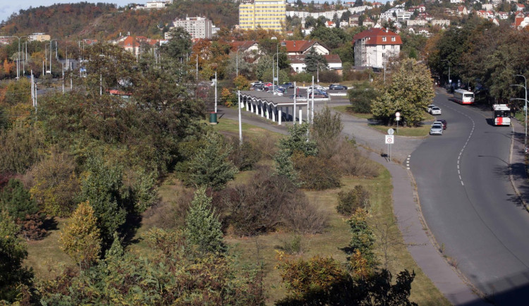 Magistrát chce v Braníku vystavět novou čtvrť i vozovnu. Praha 4 je k plánu skeptická