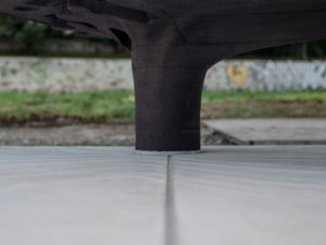 U Výstaviště je první zastávka vyrobená pomocí 3D tisku. Z betonu ji robot vytvořil za den a půl