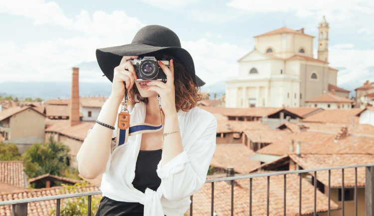 Brno si pozvalo světové influencery. Ukáže jim slavné vily i město v noci