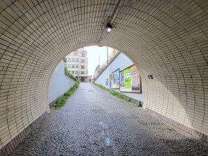 Kdo pomaluje vyústění Žižkovského tunelu? Praha 3 vyhlásila výtvarnou soutěž