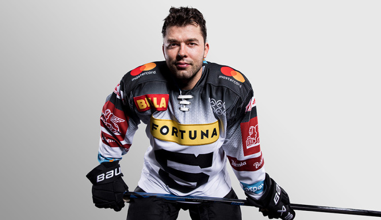 Dominik Simon v novém dresu Sparty.