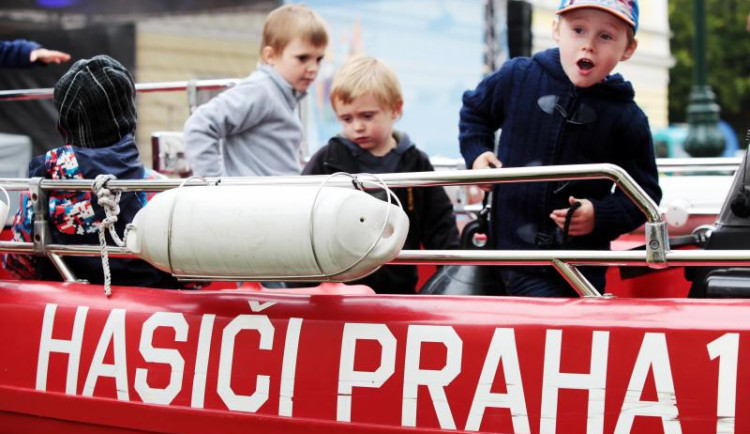 Praha si na Slovanském ostrově připomene dvacet let od povodní