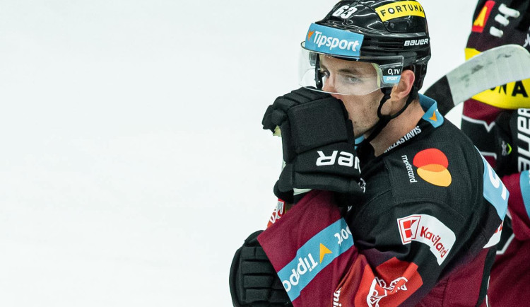 Sparťané prohráli druhý ze tří duelů.