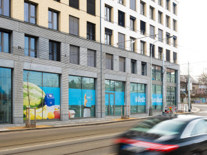 Šampon, rohlík i nabíječka. Zboží se k vám nyní přes Wolt Market dostane do 30 minut po celé Praze!