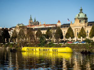 Putinův krvavý plyn. Na Vltavě vznikl plynovod