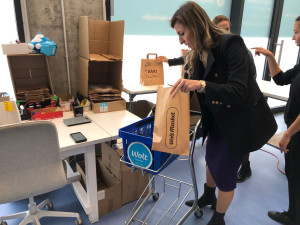 Wolt Market otevřel v Praze čtvrtou pobočku. Pomůže dostat nákup k lidem do půl hodiny