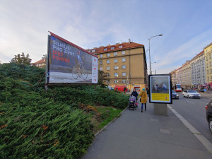 Praha 7 chce na svém území odstranit čtyři velké billboardy