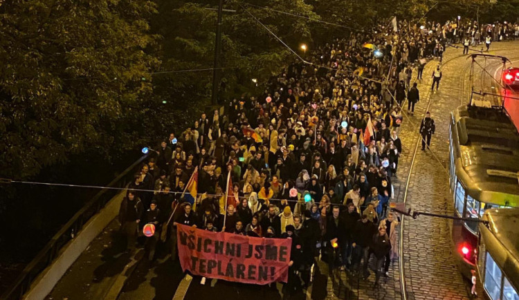 Lidé v Praze demonstrovali za bezpečí členů LGBT+ komunity